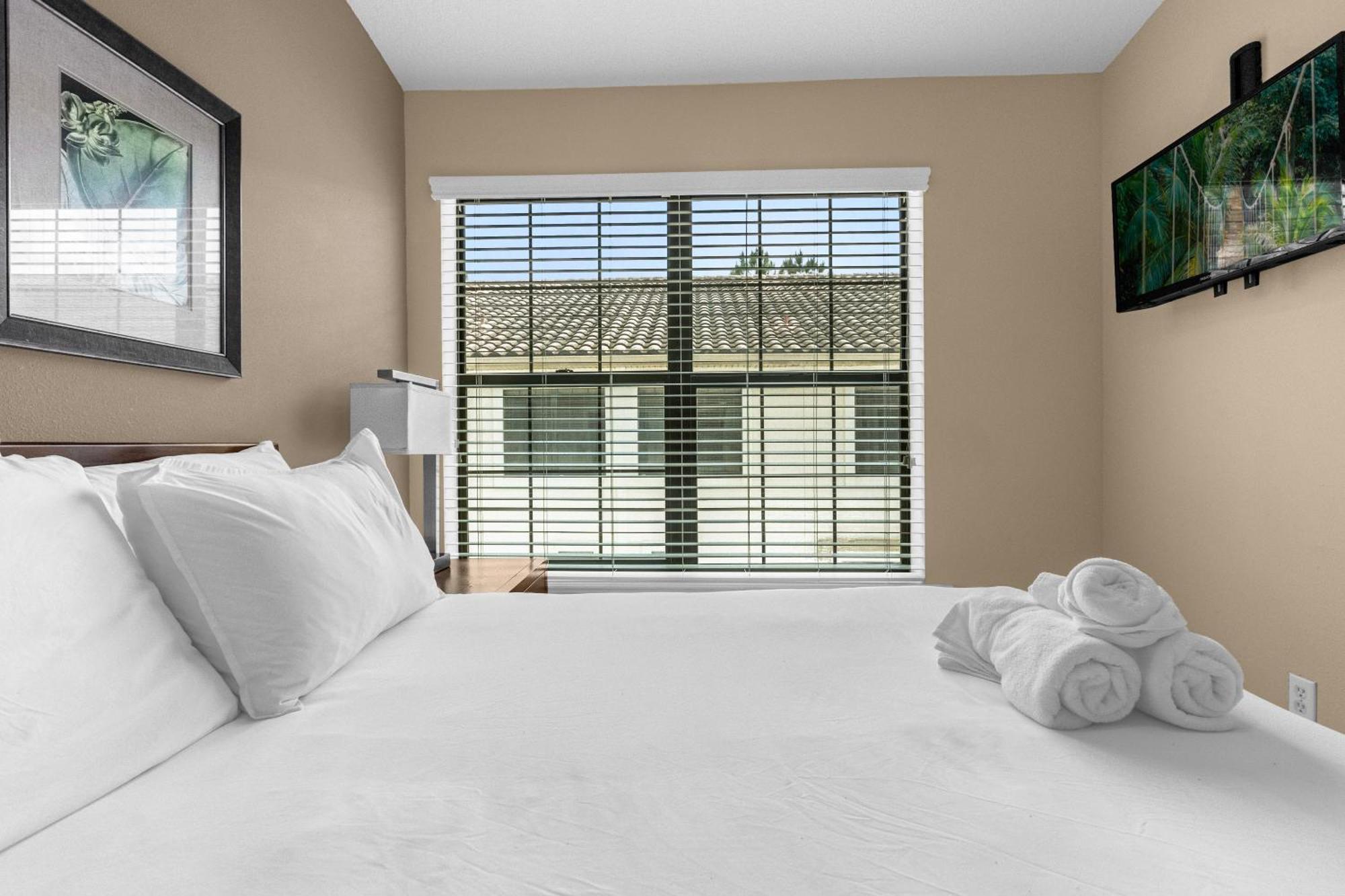 Long Weekend Escape - Townhome By Disney! ออร์ลันโด ภายนอก รูปภาพ